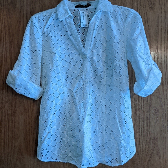 The Limited white eyelet blouse NWT - Picture 1 of 2